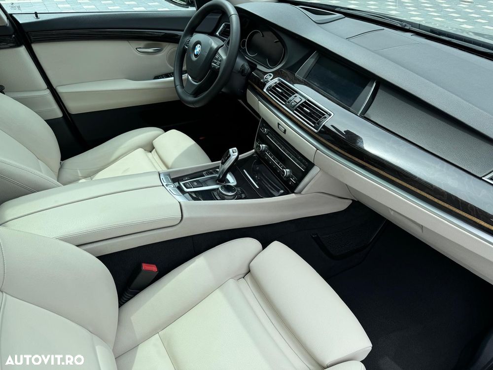 BMW Seria 5 520d Gran Turismo Aut. Luxury Line - 17