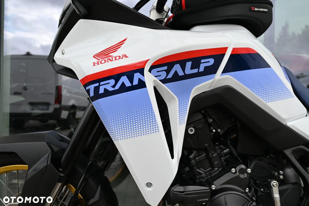 Honda Transalp - 36