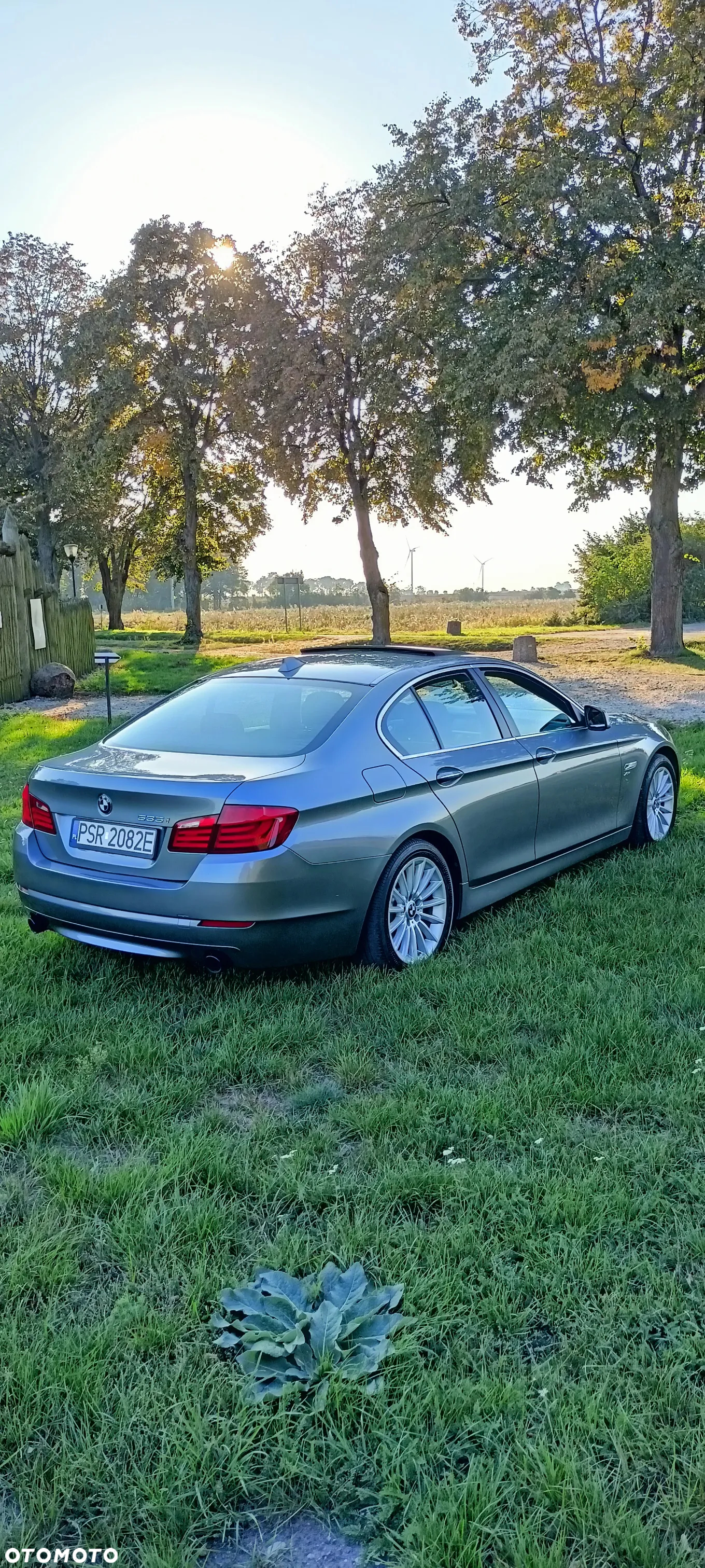 BMW Seria 5 535i xDrive - 11