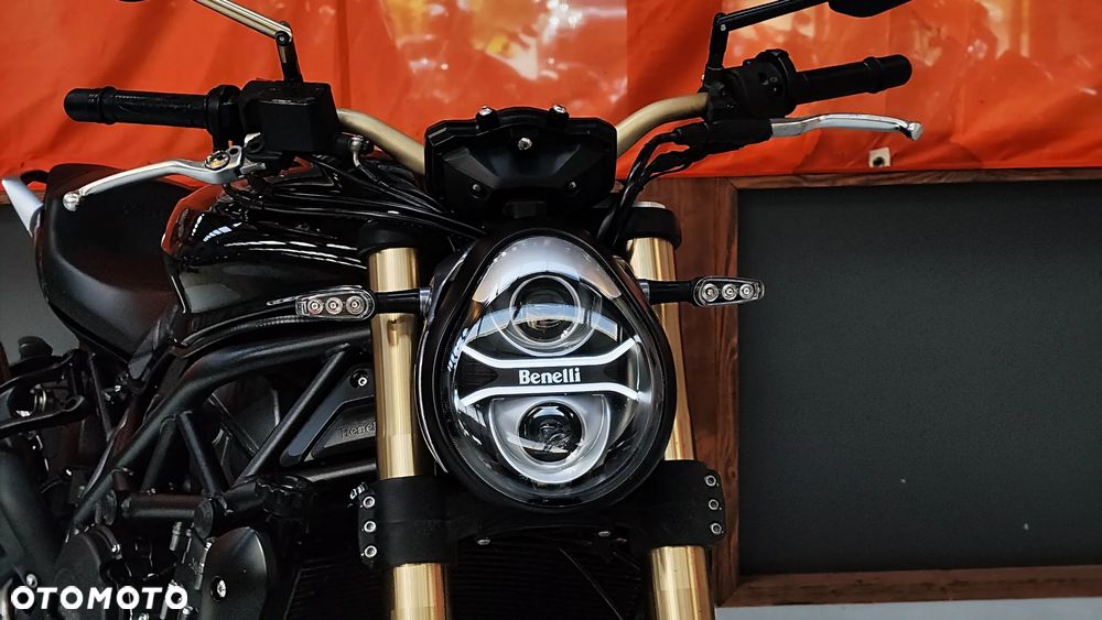 Benelli 752 S - 21