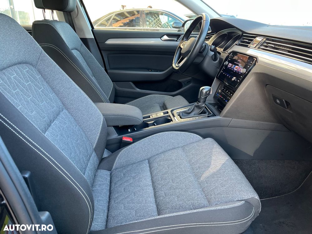 Volkswagen Passat 2.0 TDI SCR DSG Business - 11