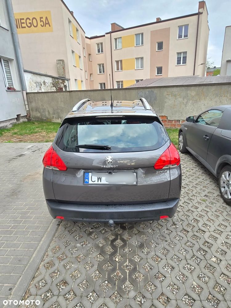 Peugeot 2008 1.2 Pure Tech Style - 2