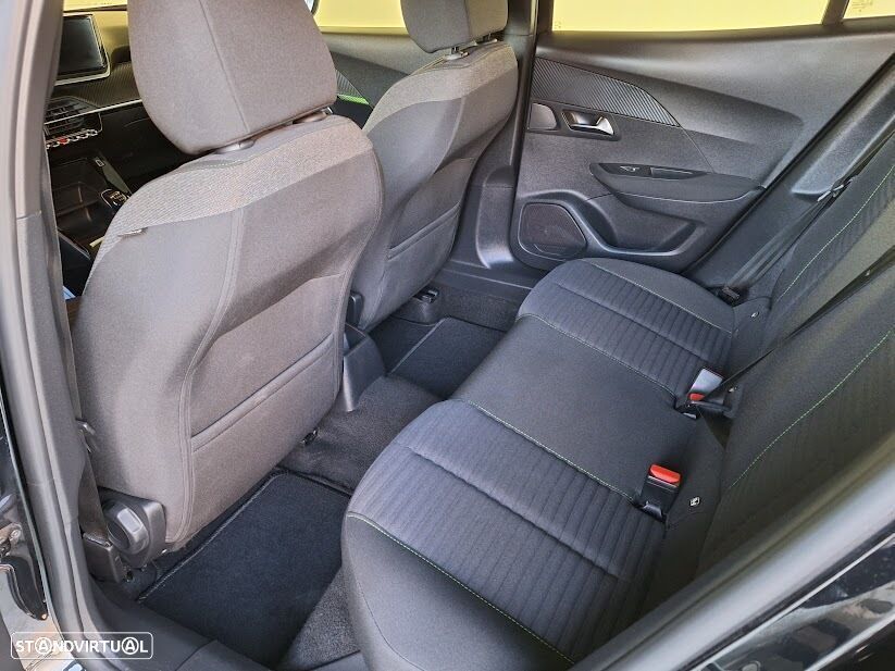 Peugeot 2008 1.2 PureTech Active Pack - 8