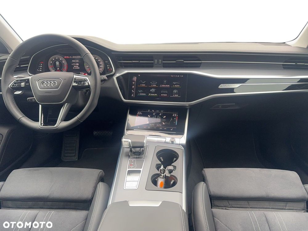 Audi A6 Avant - 16