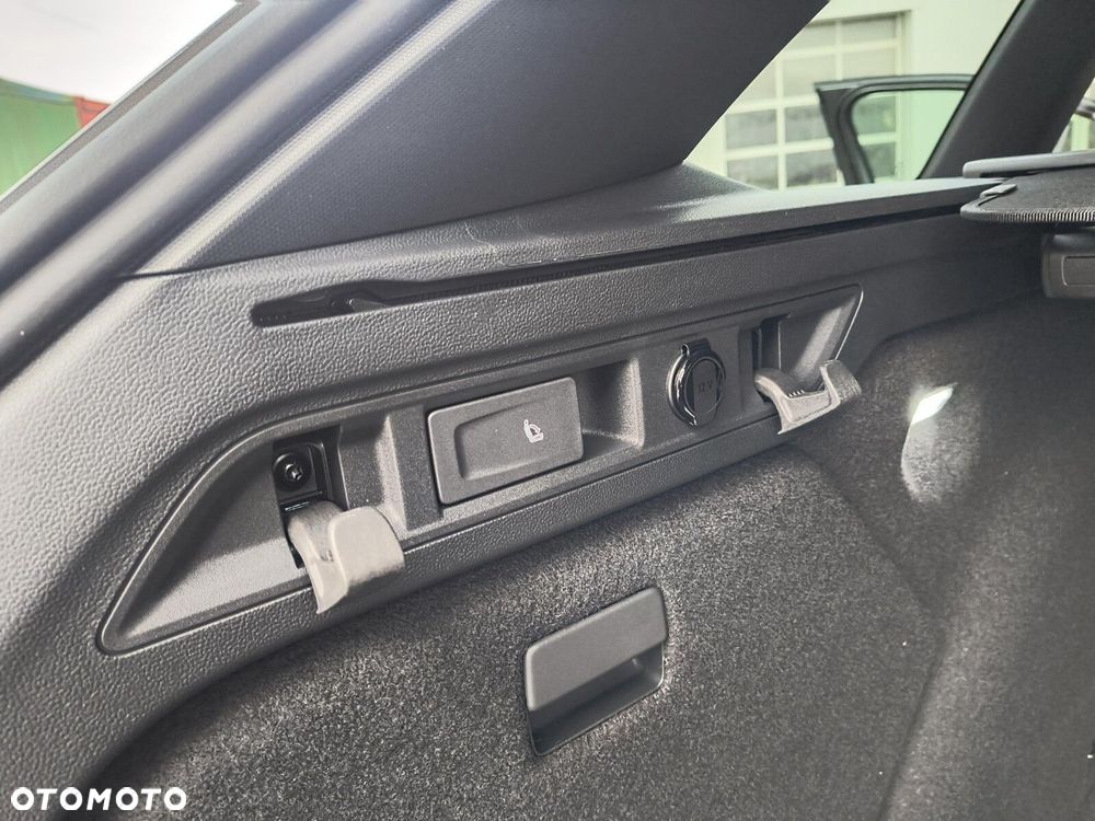 Skoda Superb 2.0 TSI Sportline DSG - 19