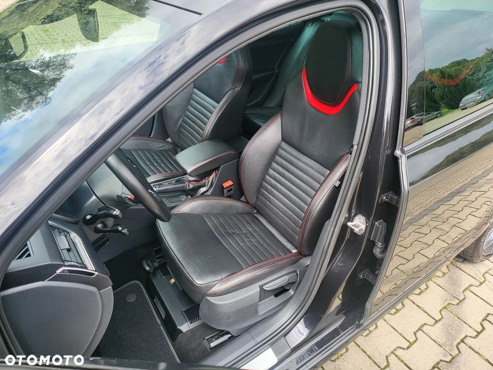 Skoda Octavia 2.0 TSI RS DSG - 16