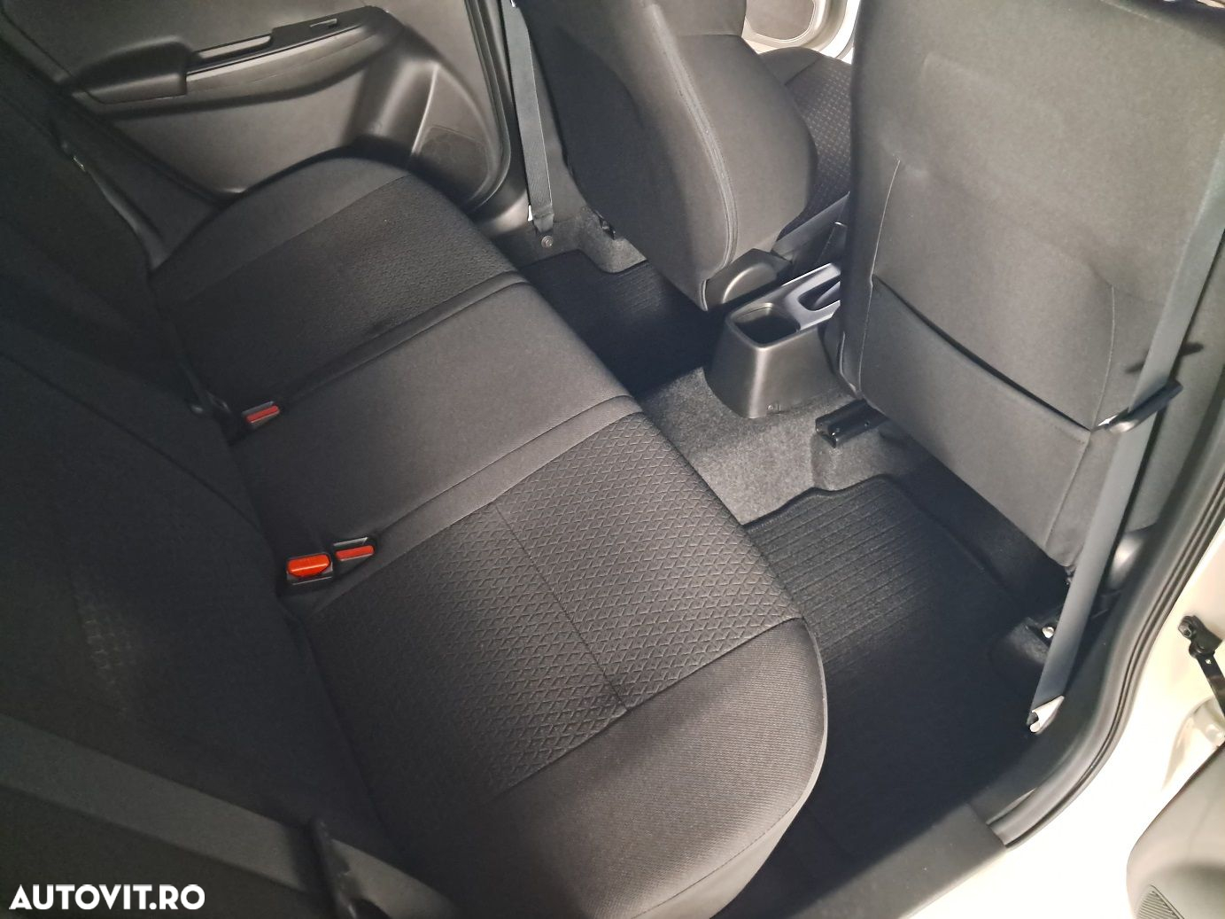 Suzuki Swift - 19