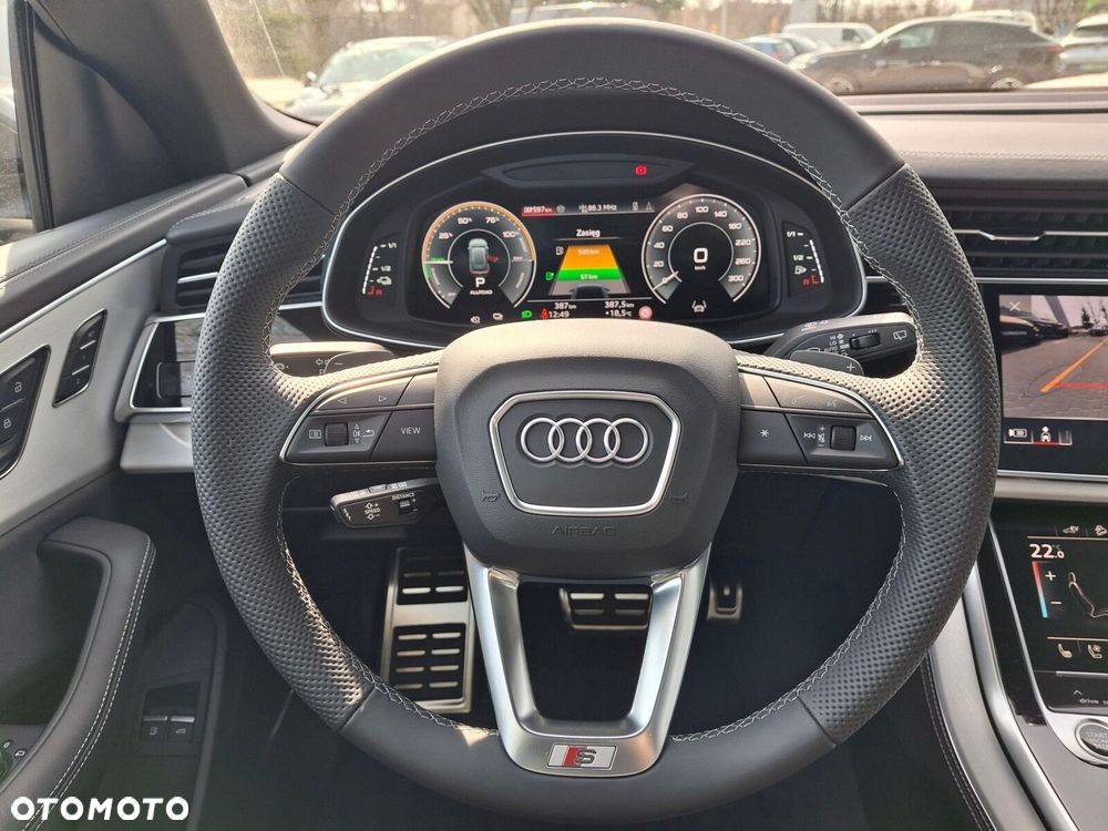Audi Q8 - 29