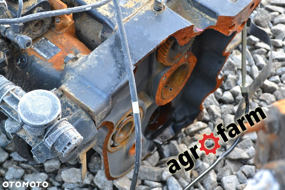 New Holland części używane T7040 T7050 T7030 silnik most skrzynia zwolnica piasta zębatka układ - 3