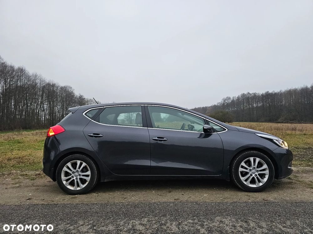 Kia Ceed 1.6 GDI L - 6