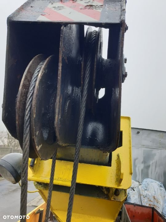 Zabudowa holownika, wciągarka hydrauliczna, żuraw przenośny, dźwig - książka UDT - 3