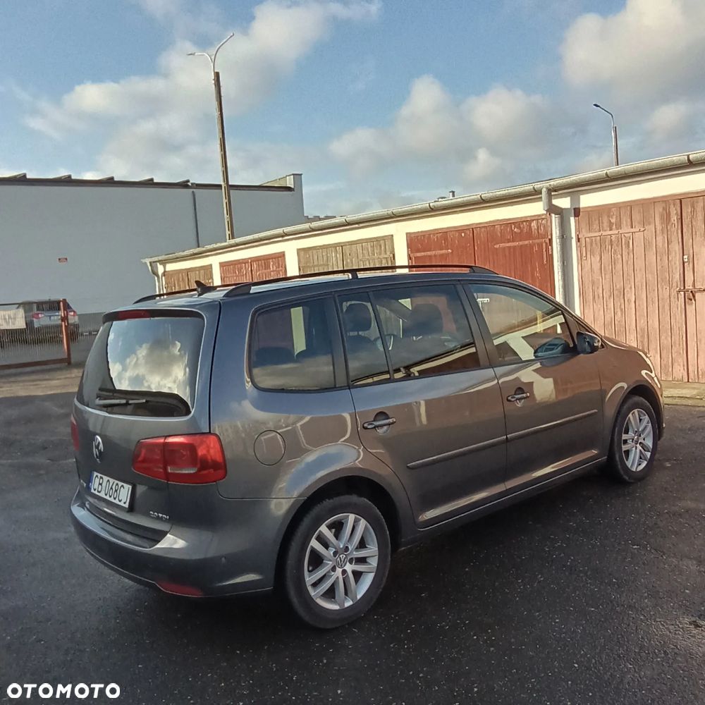 Volkswagen Touran 2.0 TDI DPF Comfortline DSG - 3