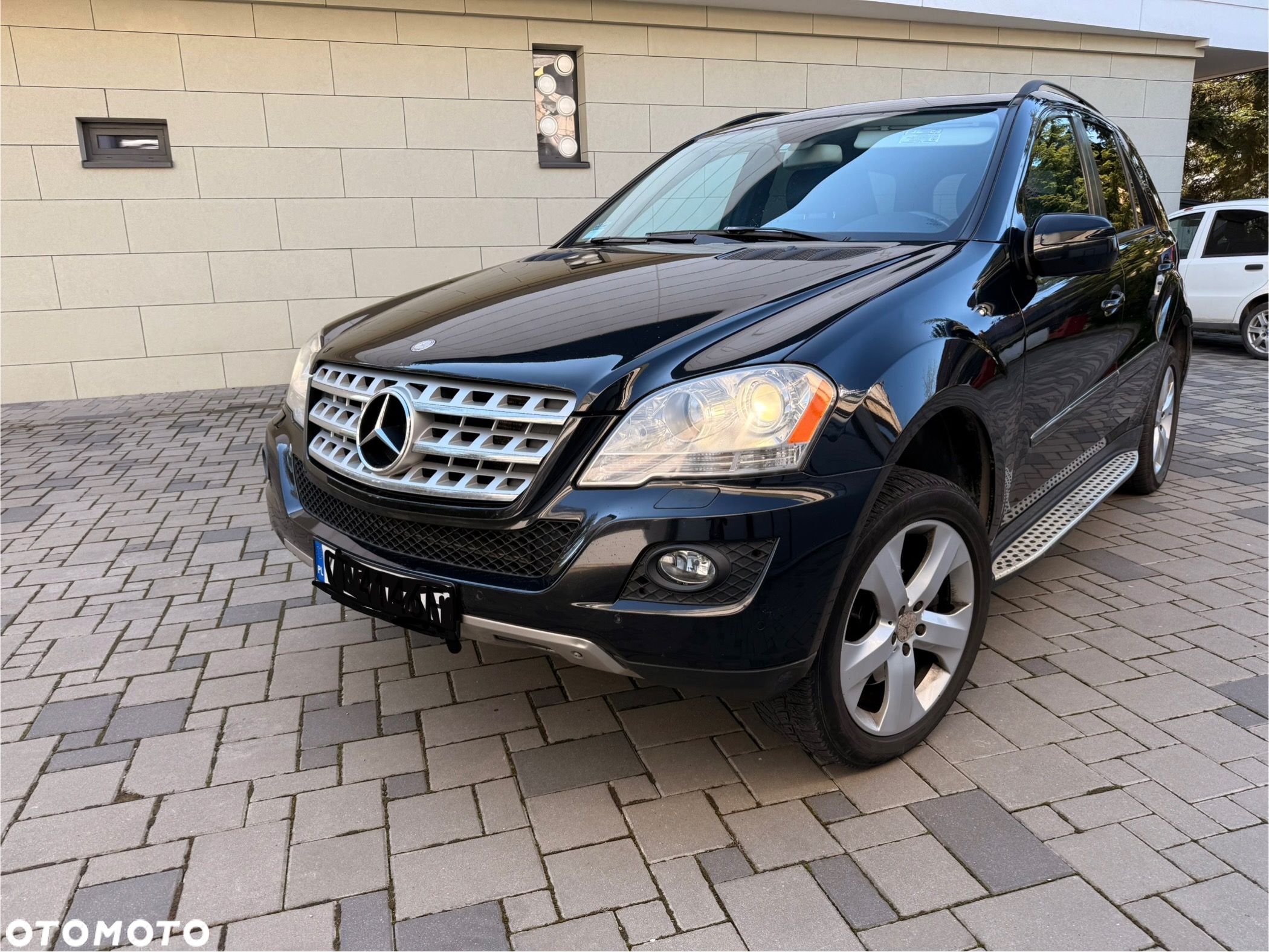 Mercedes-Benz ML 350 4-Matic - 1