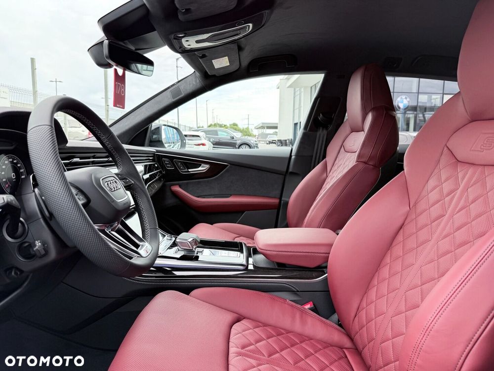 Audi SQ8 - 31