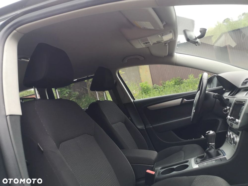 Volkswagen Passat 1.6 TDI BlueMotion - 20