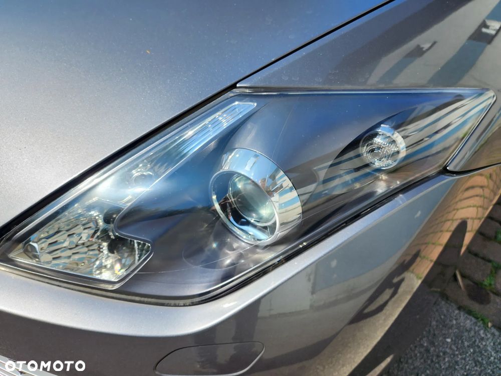 Renault Laguna TCe205 GT - 17
