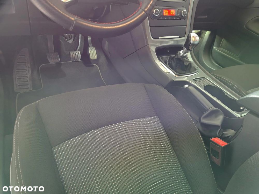 Ford Mondeo 2.0 TDCi Trend - 17