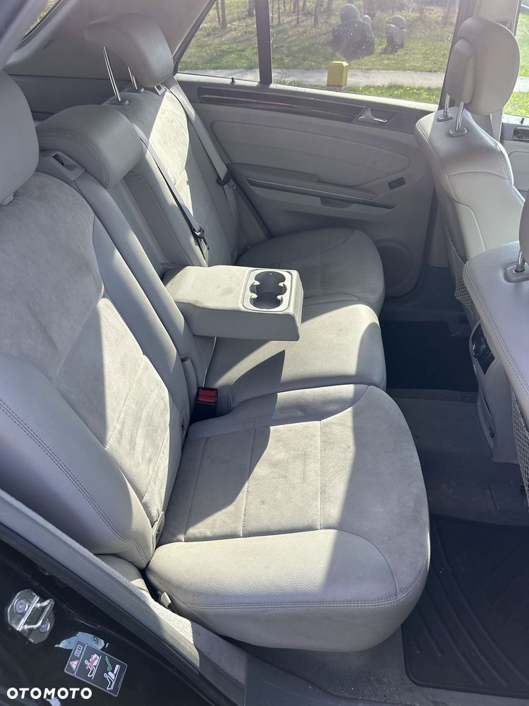 Mercedes-Benz ML 300 CDI 4Matic 7G-TRONIC DPF BlueEFFICIENCY - 8