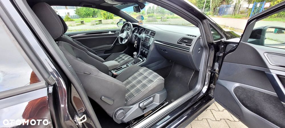 Volkswagen Golf GTD BlueMotion Technology - 20