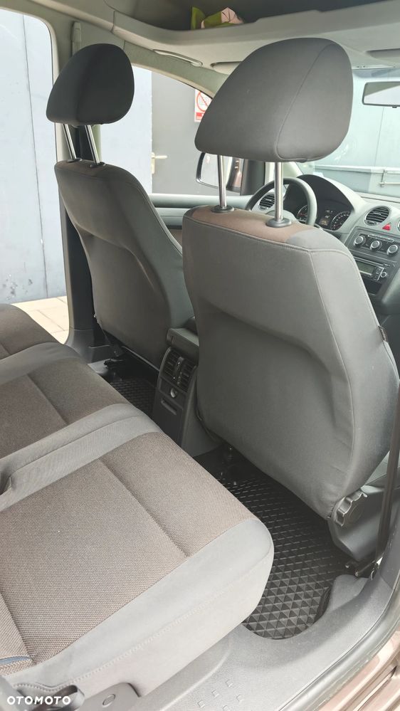 Volkswagen Caddy Maxi Trendline DSG - 40