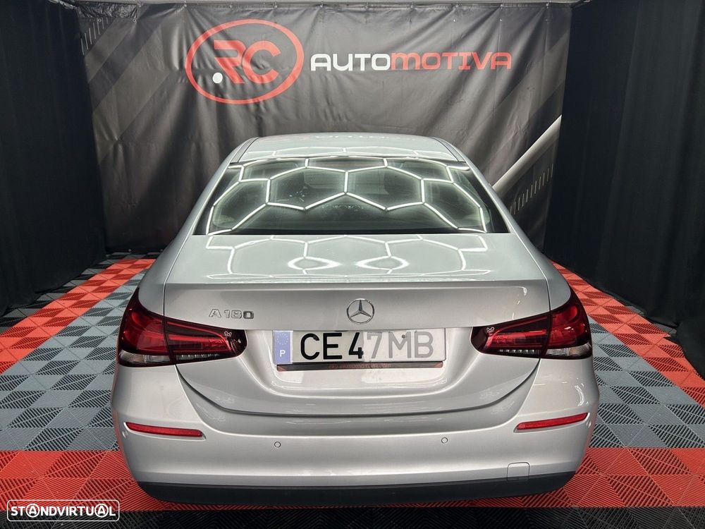 Mercedes-Benz A 180 Limousine - 6