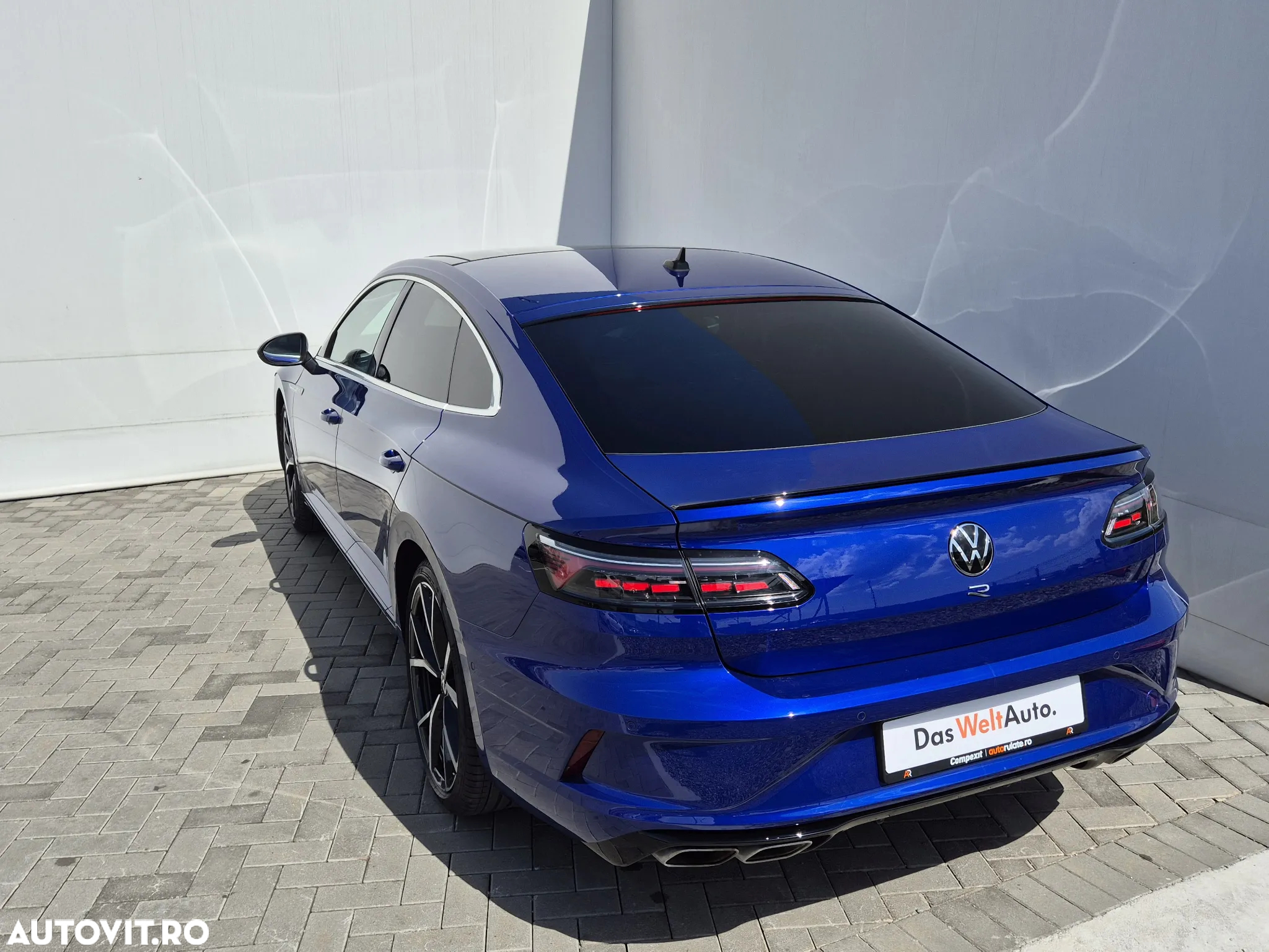 Volkswagen ARTEON 2.0 TSI 4Motion DSG R - 3