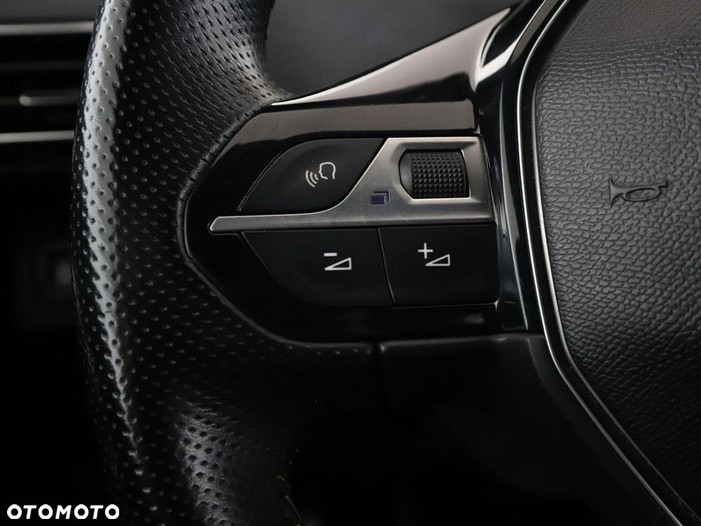 Peugeot 3008 1.2 PureTech GT S&S - 33
