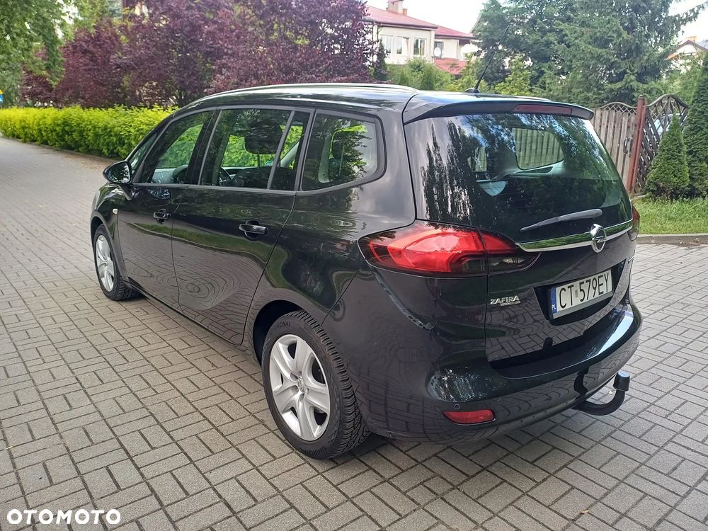 Opel Zafira - 12