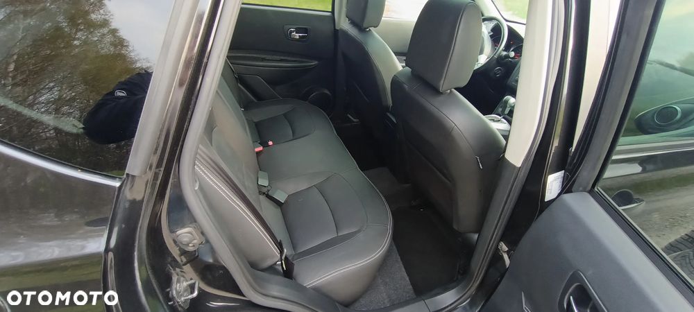 Nissan Qashqai 2.0 dCi 4 x 4 DPF tekna - 20