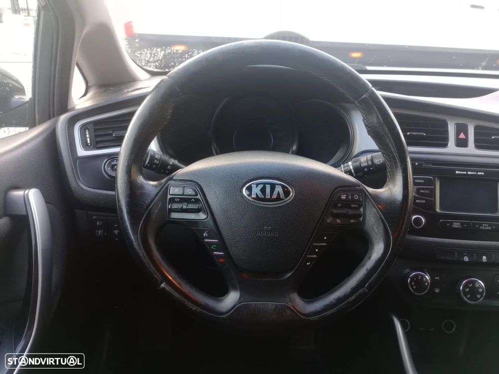 Kia Ceed SW 1.4 CRDi More - 16