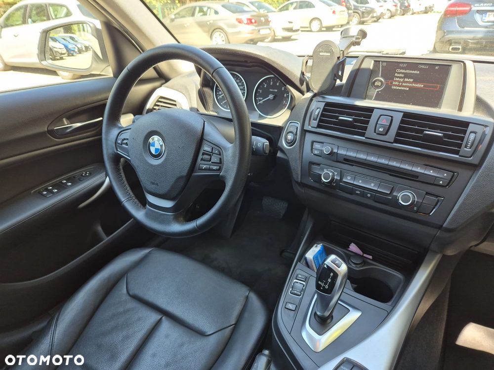 BMW Seria 1 - 12