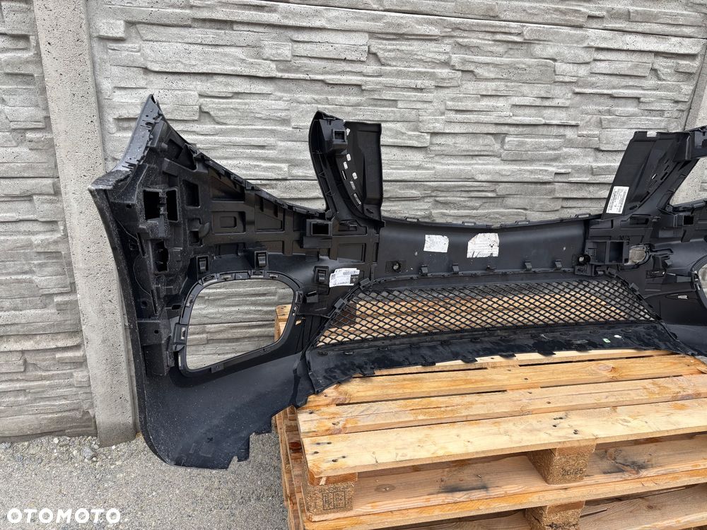 Mercedes V Klasa 447 AMG zderzak przedni - 10