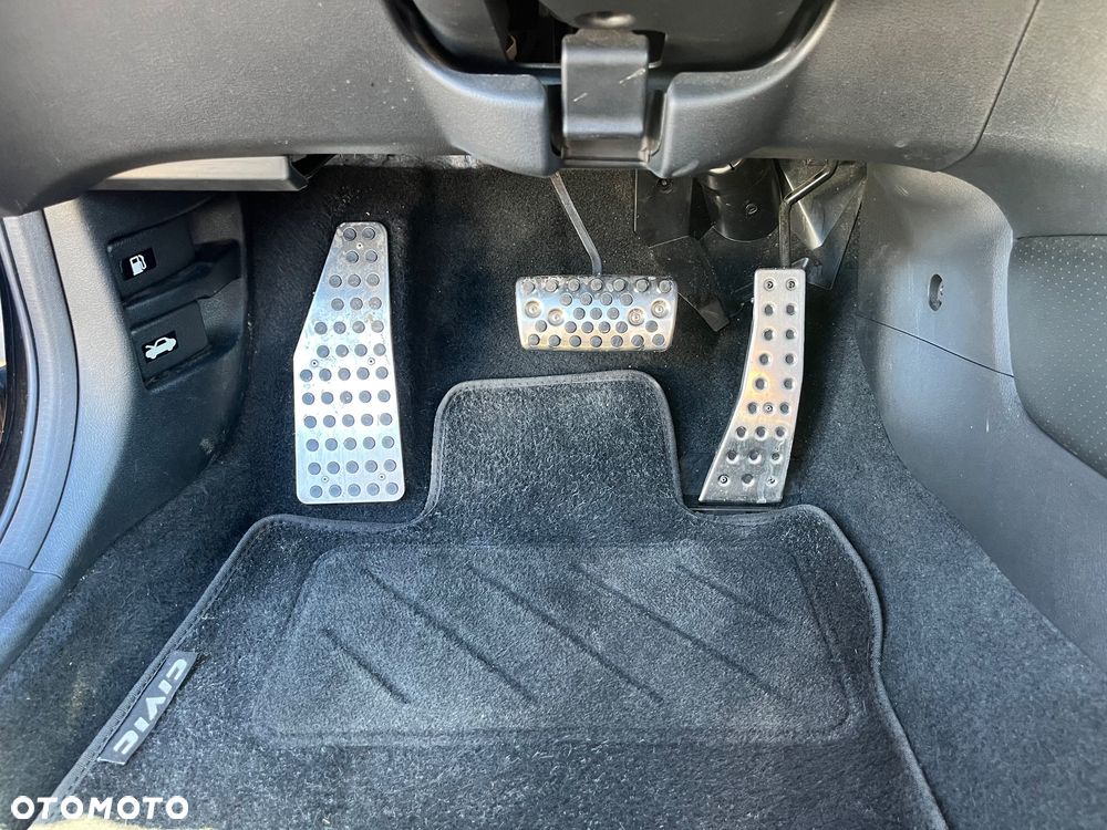 Honda Civic 1.8i-VTEC Automatik Executive - 17
