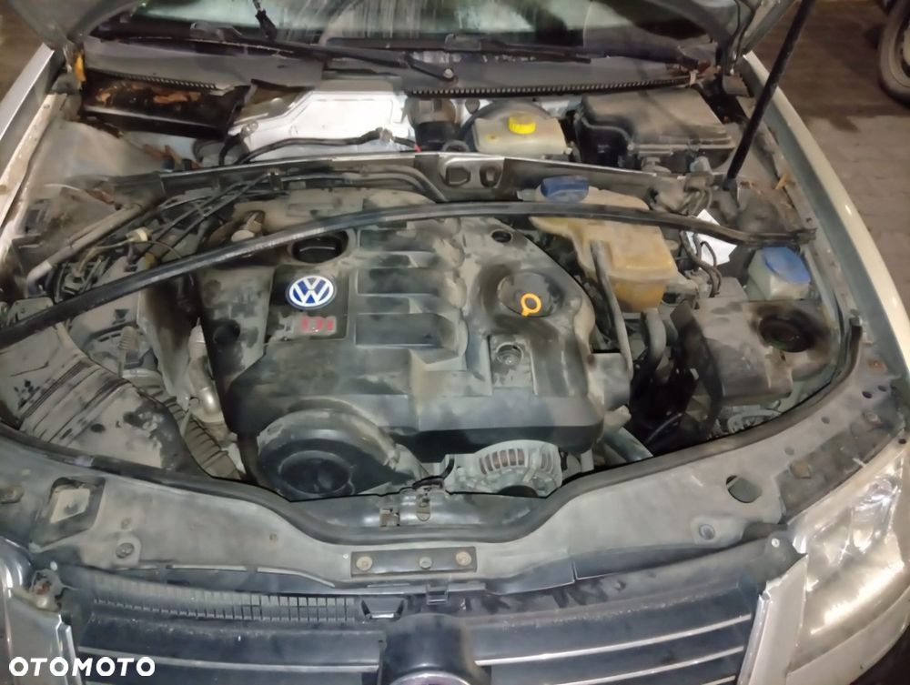 Volkswagen Passat - 7