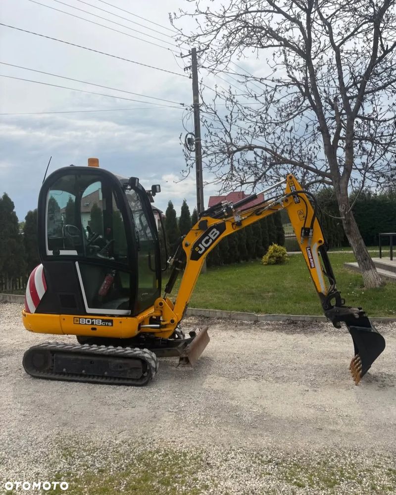 JCB 8018 - 5