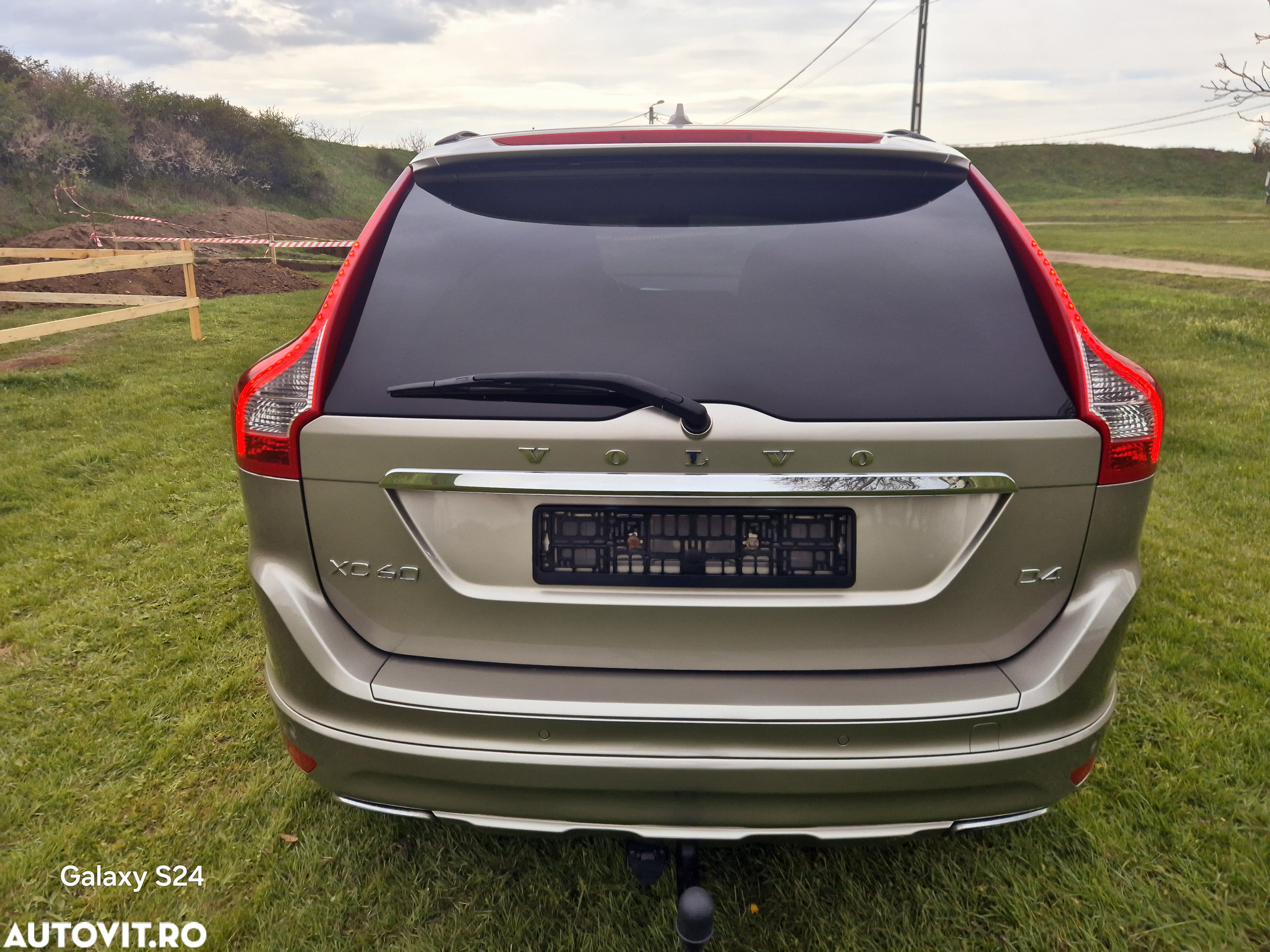 Volvo XC 60 D4 Geartronic Momentum - 35