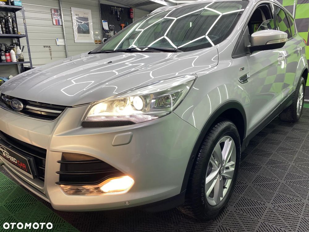 Ford Kuga 1.5 EcoBoost 4x4 Titanium - 23