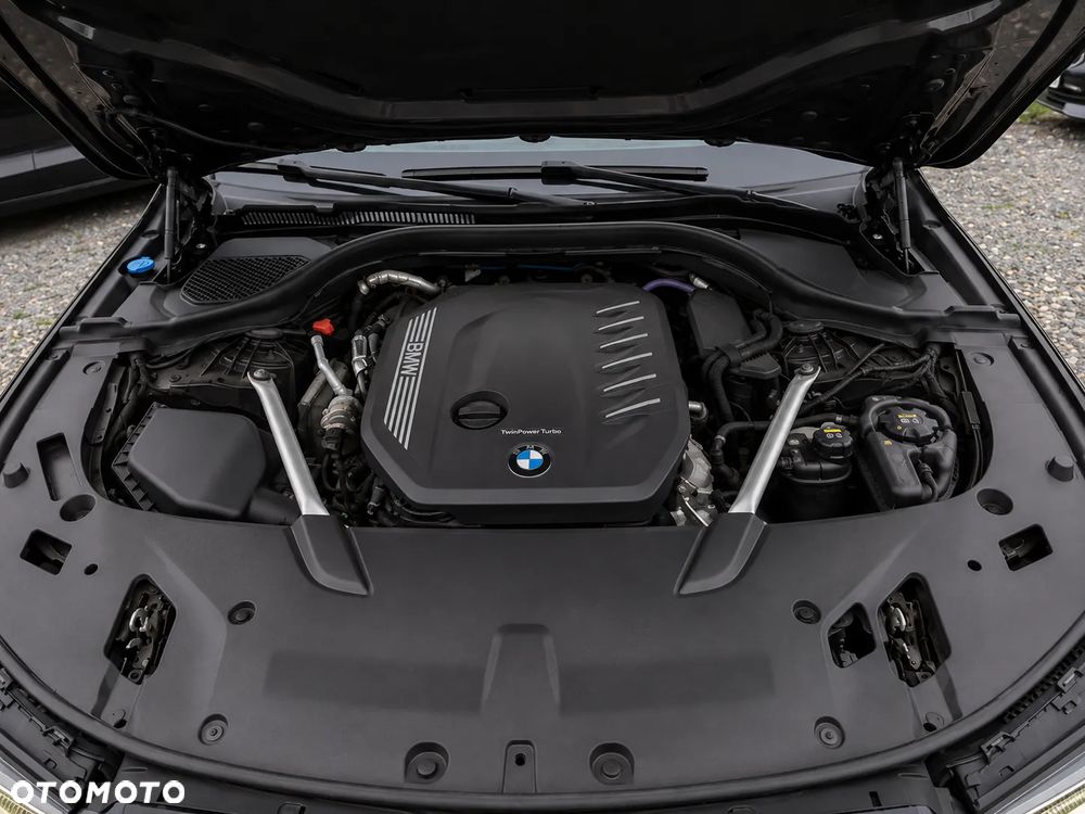 BMW Seria 6 - 10