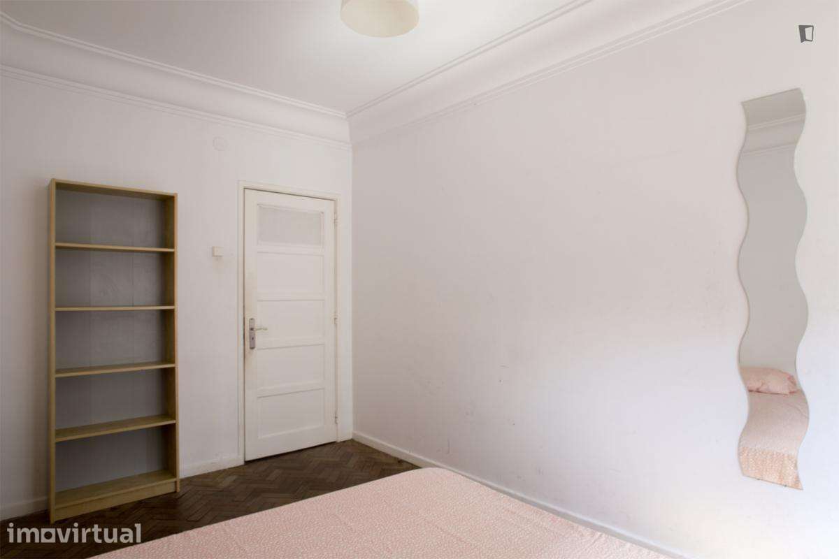 Quarto - localizado em Arroios Lisbon - Grande imagem: 3/18