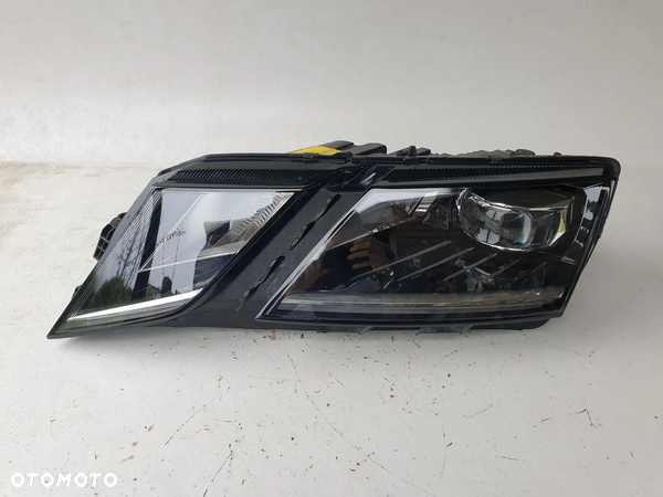 Skoda Octavia III 3 Lift Full Led Lampa Lewa 5E1941015 D