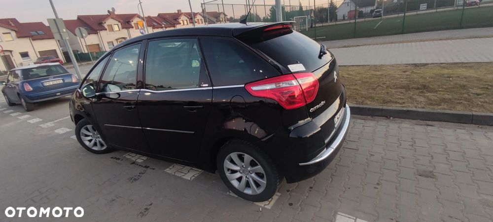 Citroën C4 Picasso 2.0 HDi FAP Exclusive - 4