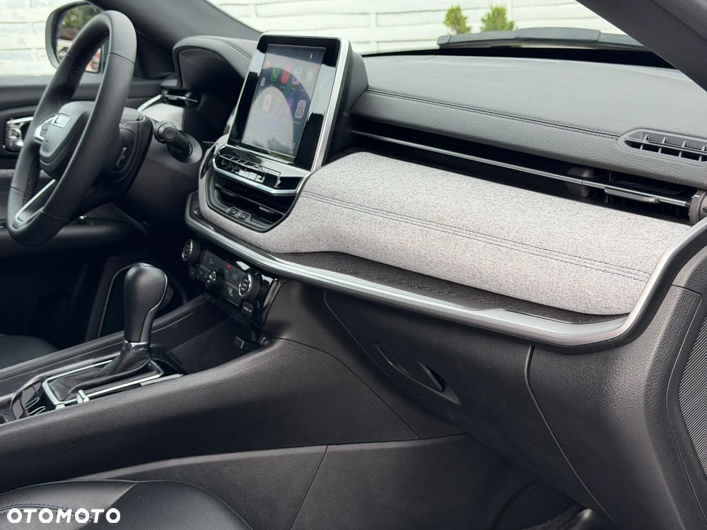 Jeep Compass - 22