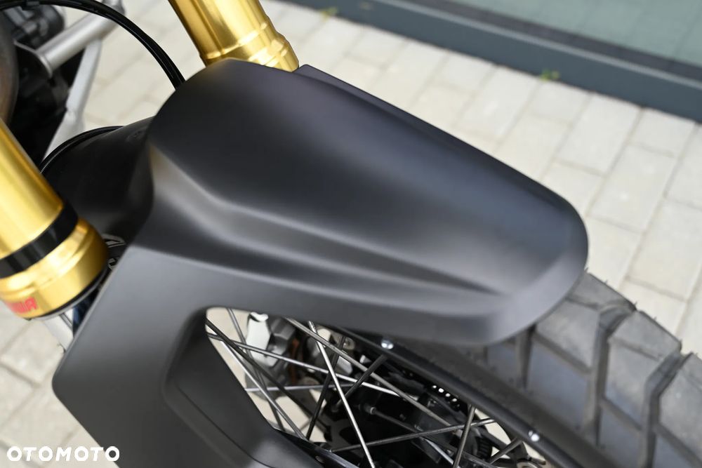 Triumph Tiger - 25