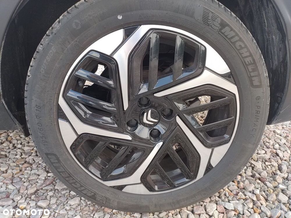 Citroën C4 1.2 PureTech Max S&S EAT8 - 11