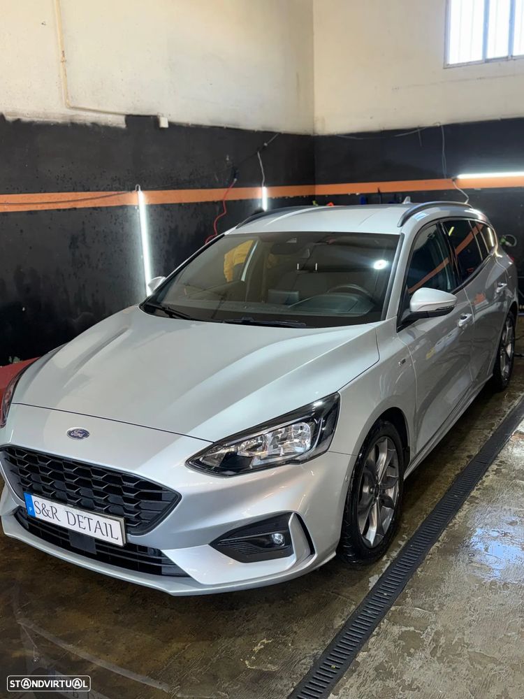 Ford Focus 1.0 EcoBoost ST-Line - 1