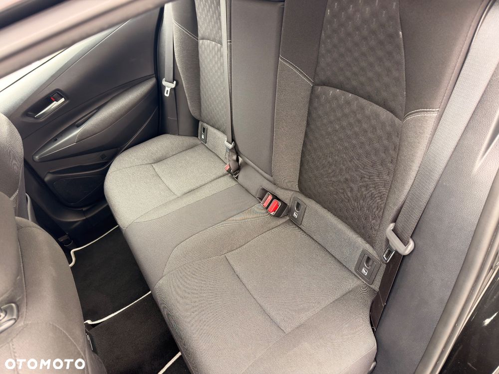 Toyota Corolla 1.8 Hybrid Comfort - 12