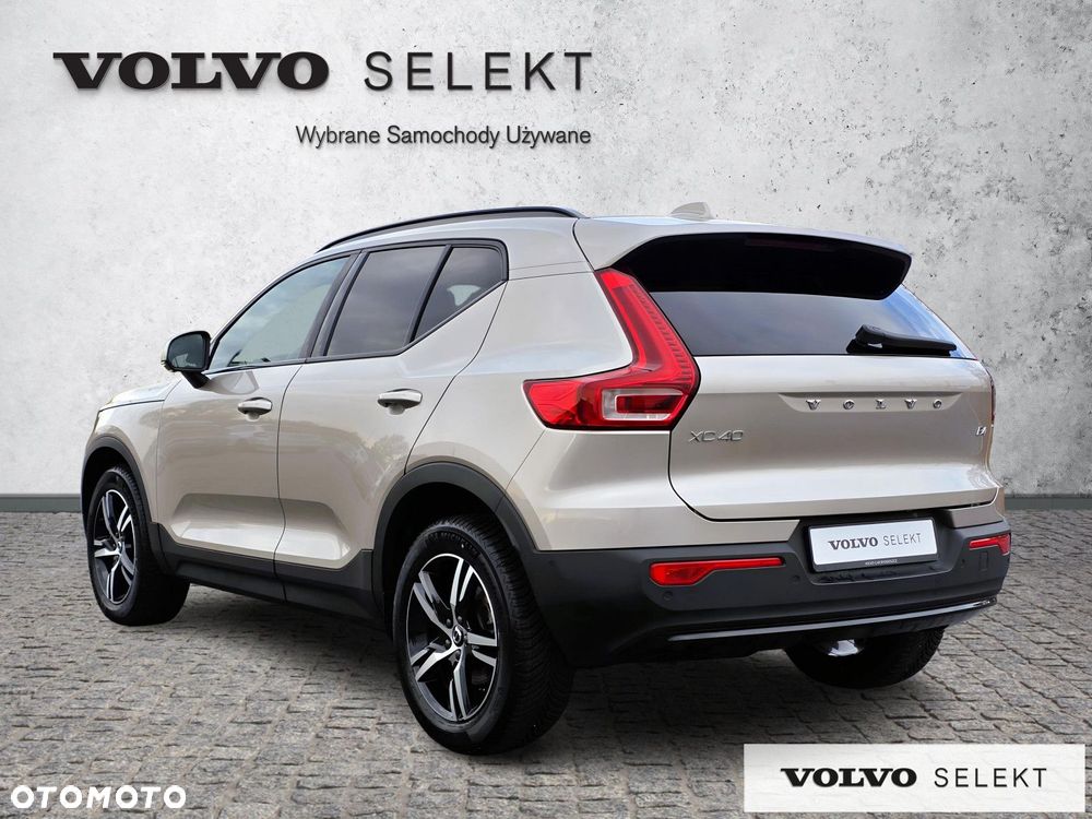 Volvo XC 40 - 7