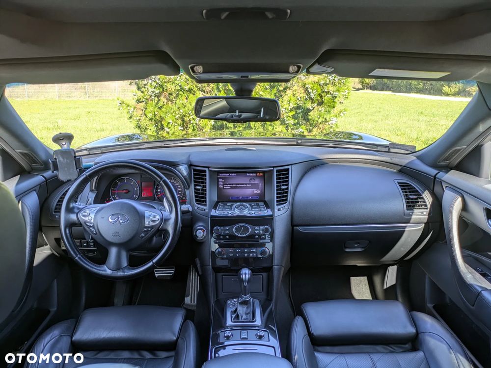 Infiniti FX FX30d S Premium - 23