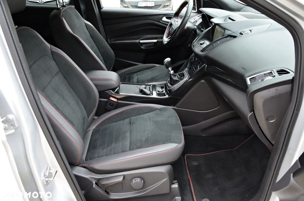 Ford Kuga - 6