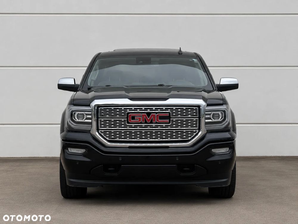 GMC Sierra - 9